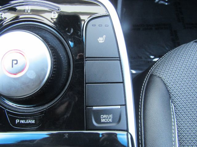 Used 2022 Kia Niro EX image 48