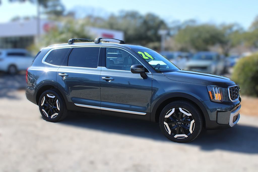 Used 2024 Kia Telluride S w/ S Sunroof Package image 4