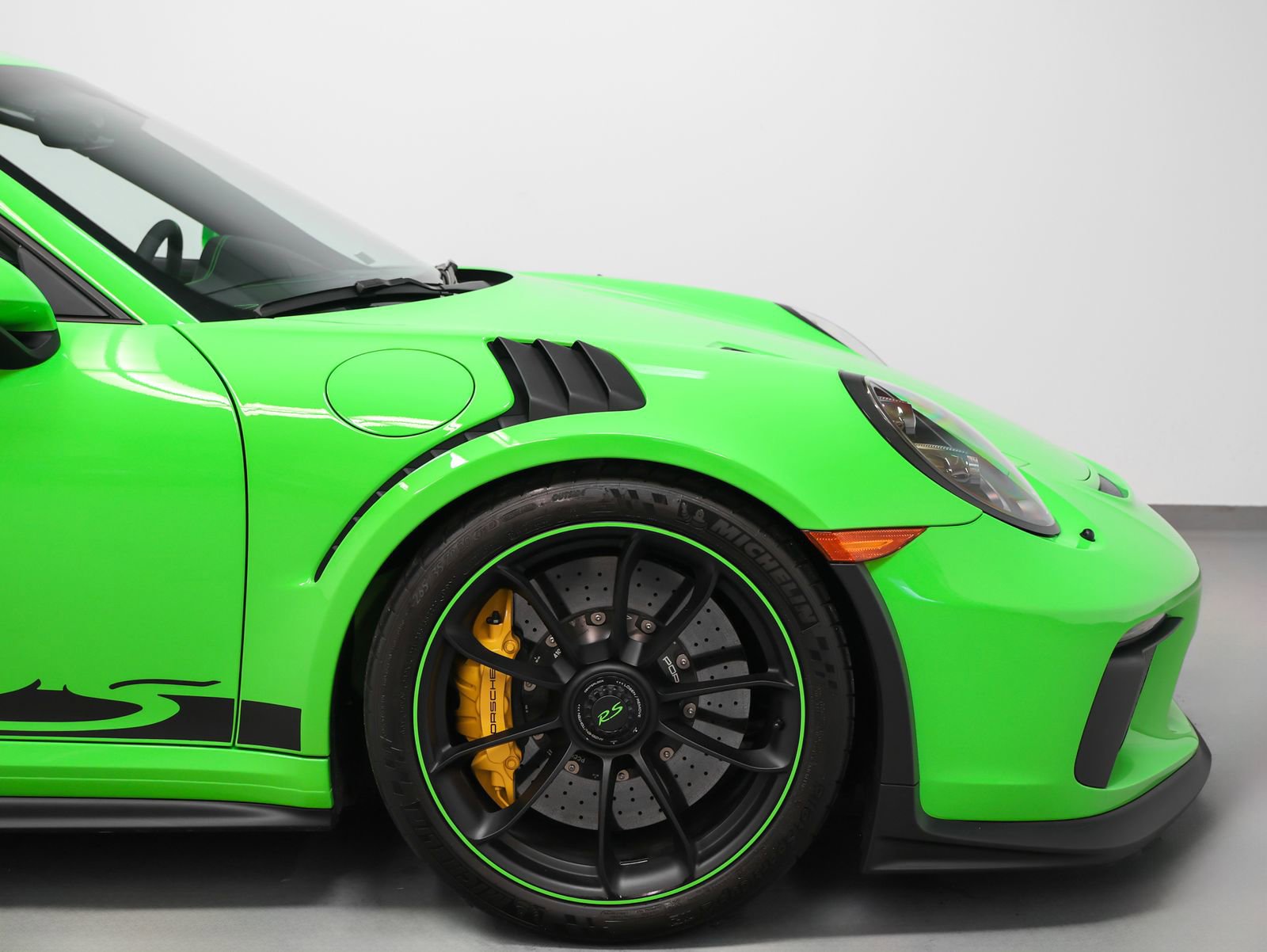 Certified 2019 Porsche 911 GT3 RS RWD image 20