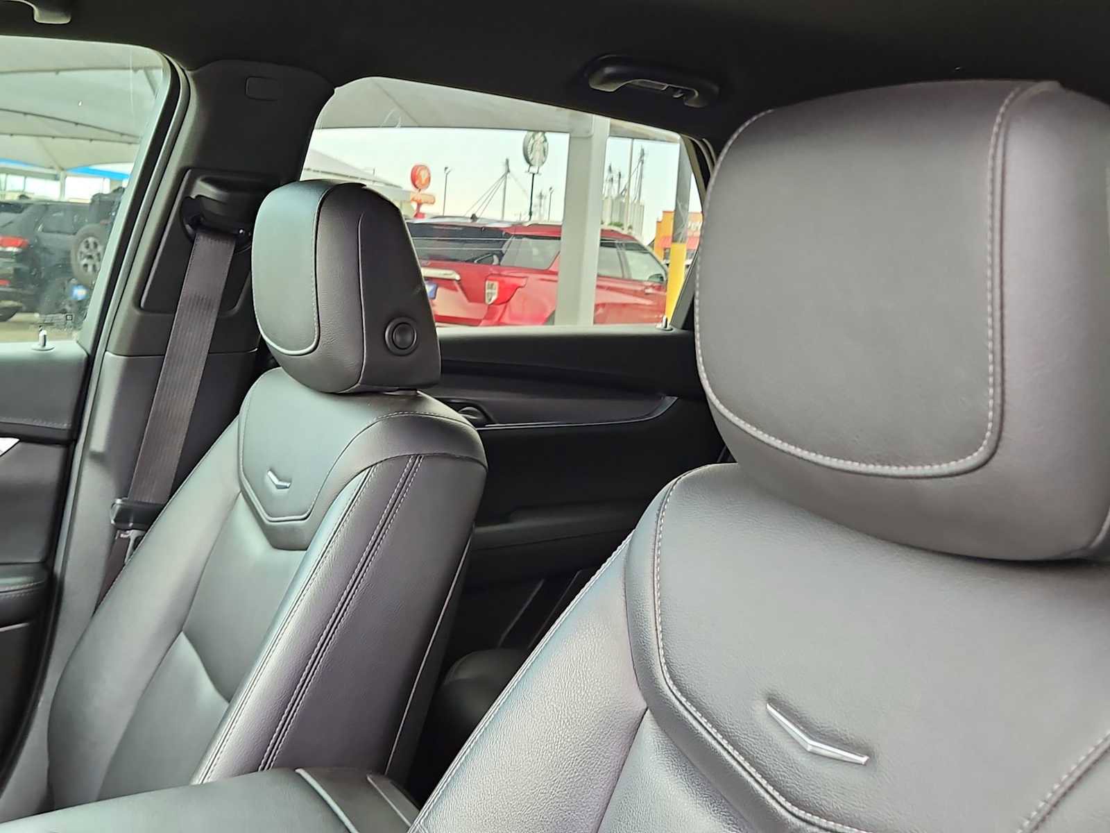 Used 2023 Cadillac XT5 Luxury FWD image 15