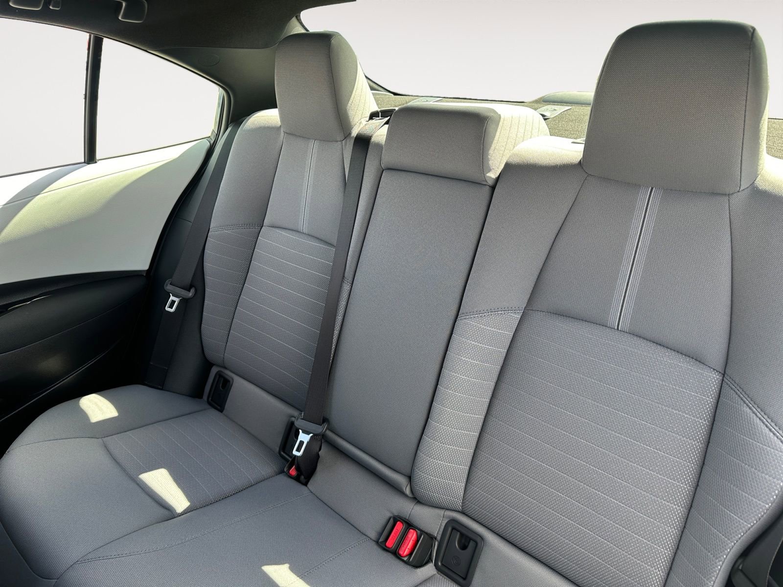 Used 2026 Toyota Corolla SE FWD image 13