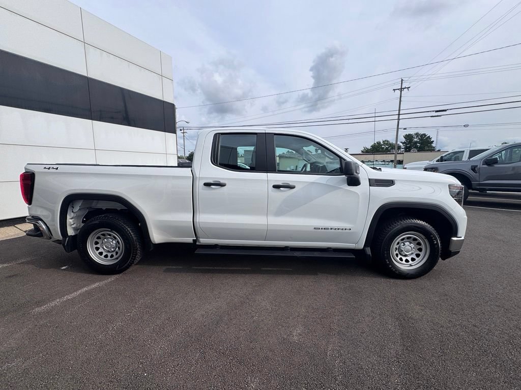 Used 2024 GMC Sierra 1500 Pro w/ Fleet Convenience Package AWD/4WD image 4