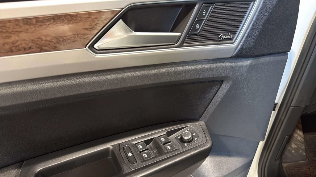 Used 2018 Volkswagen Atlas SEL Premium AWD/4WD image 19