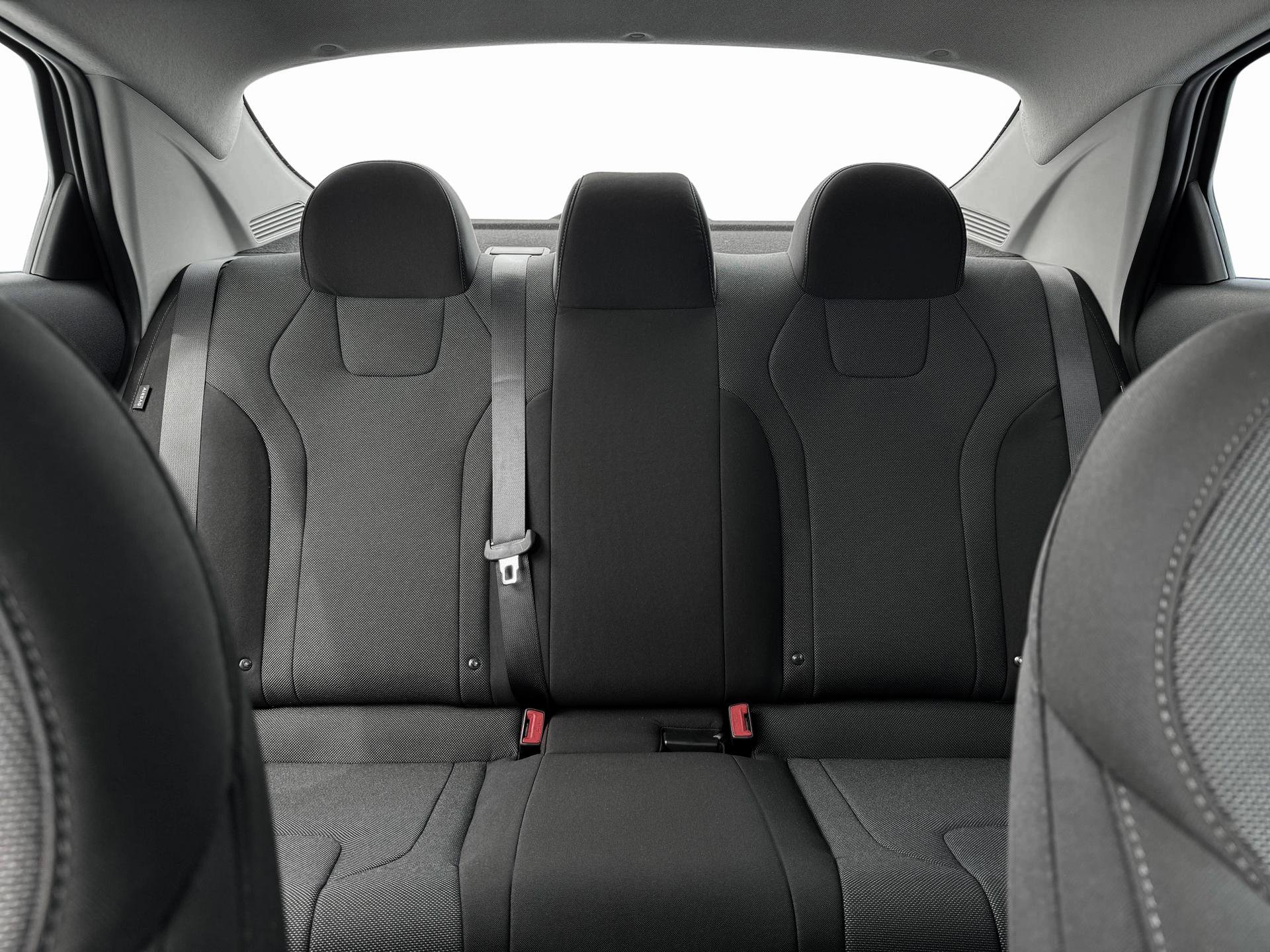 New 2025 Hyundai Elantra SE image 16