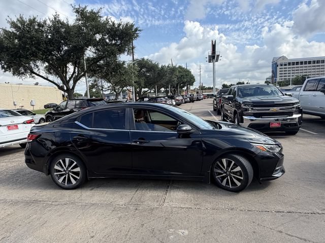 Used 2020 Nissan Sentra SV w/ SV Premium Package FWD image 4