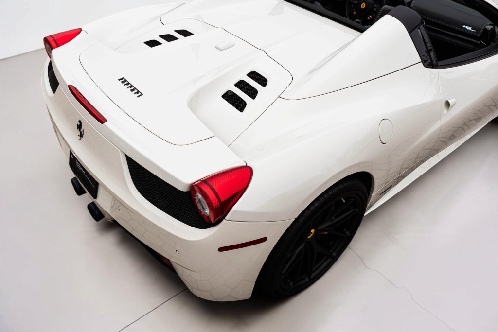 Used 2014 Ferrari 458 Spider RWD image 21