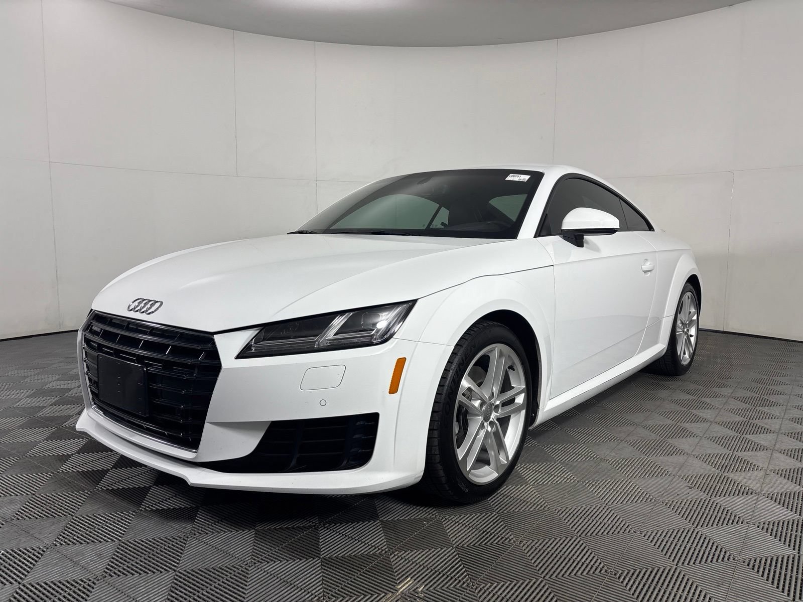Used 2017 Audi TT 2.0T AWD/4WD image 3
