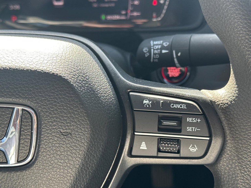 Used 2023 Honda Accord EX image 22