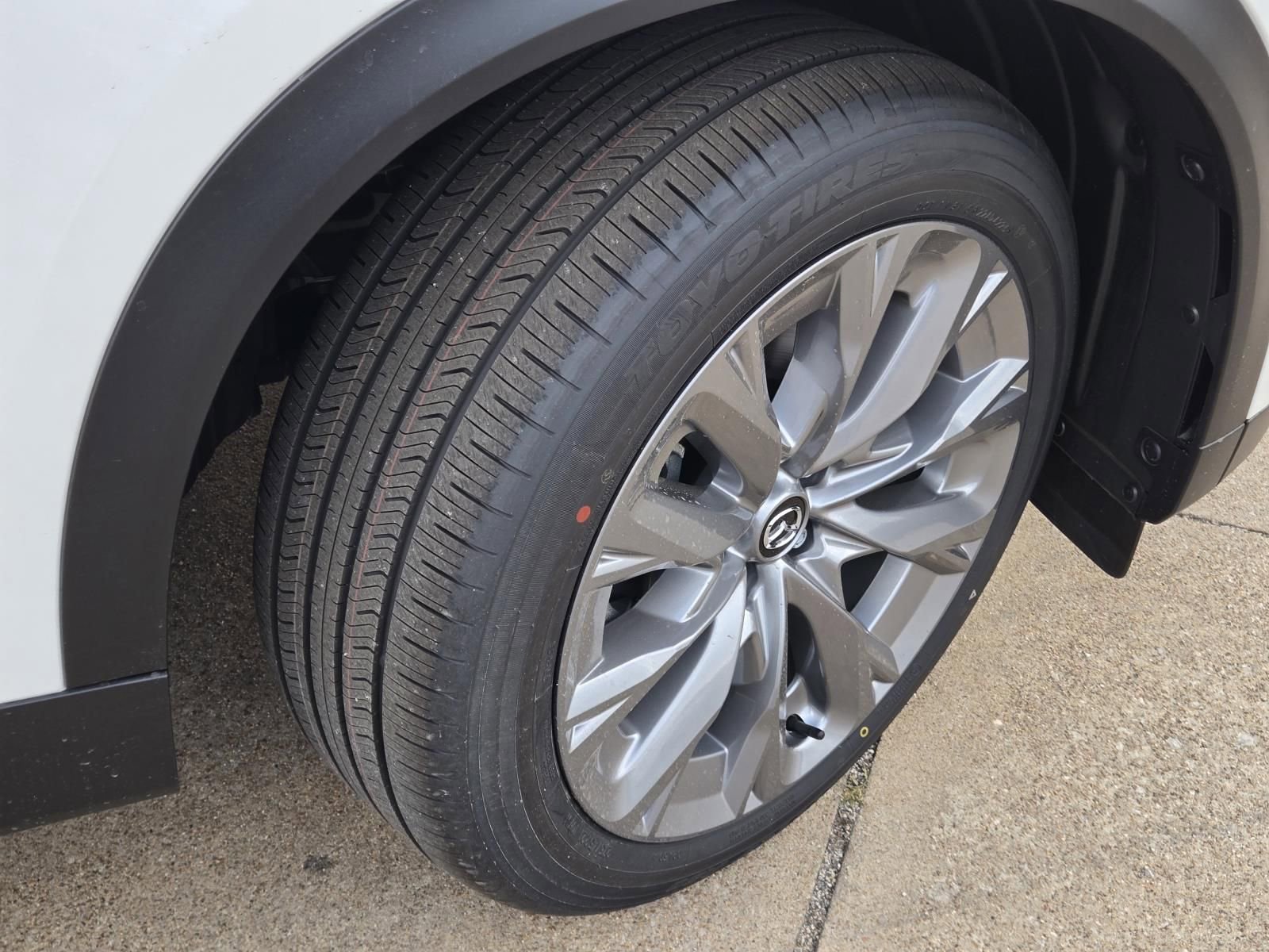 New 2026 MAZDA CX-90 3.3 Turbo w/ Premium Plus Pkg image 4