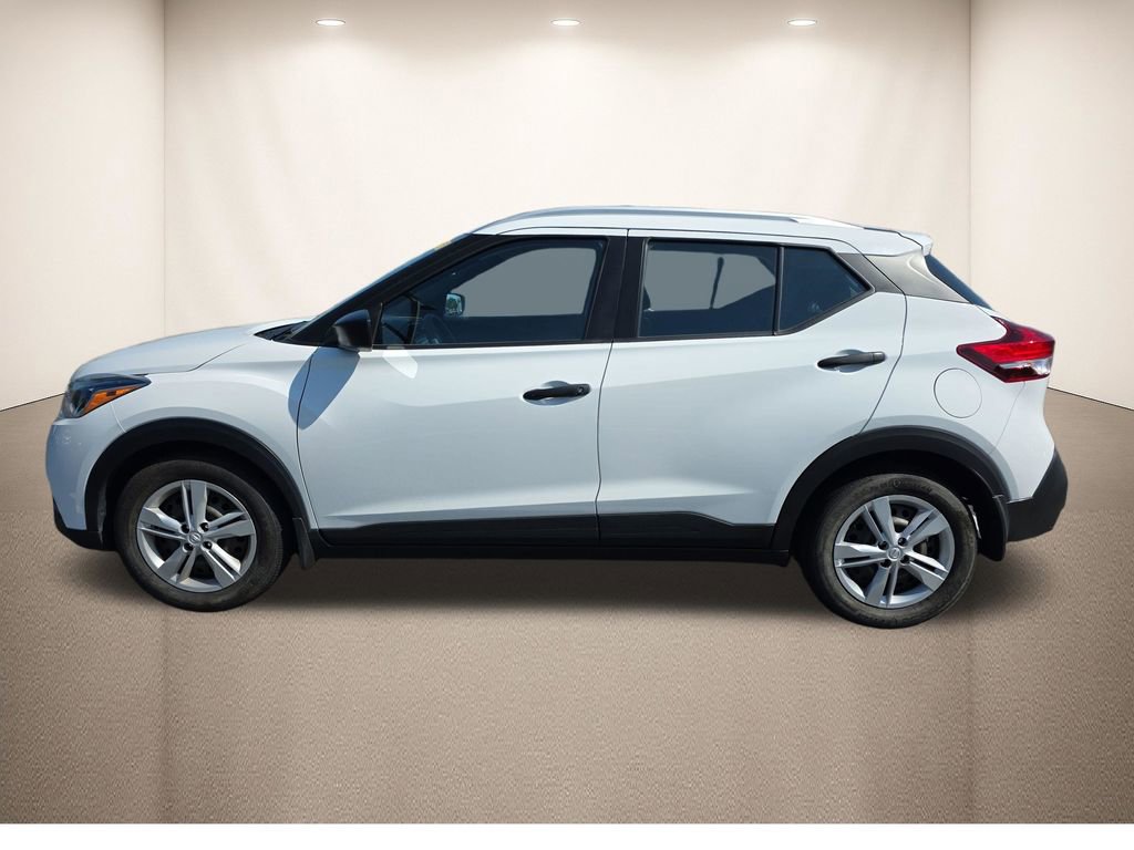 Used 2018 Nissan Kicks S FWD image 12