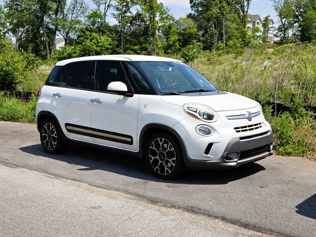 Used 2014 FIAT 500L Trekking FWD image 1
