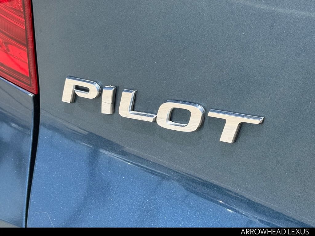 Used 2016 Honda Pilot Touring image 35