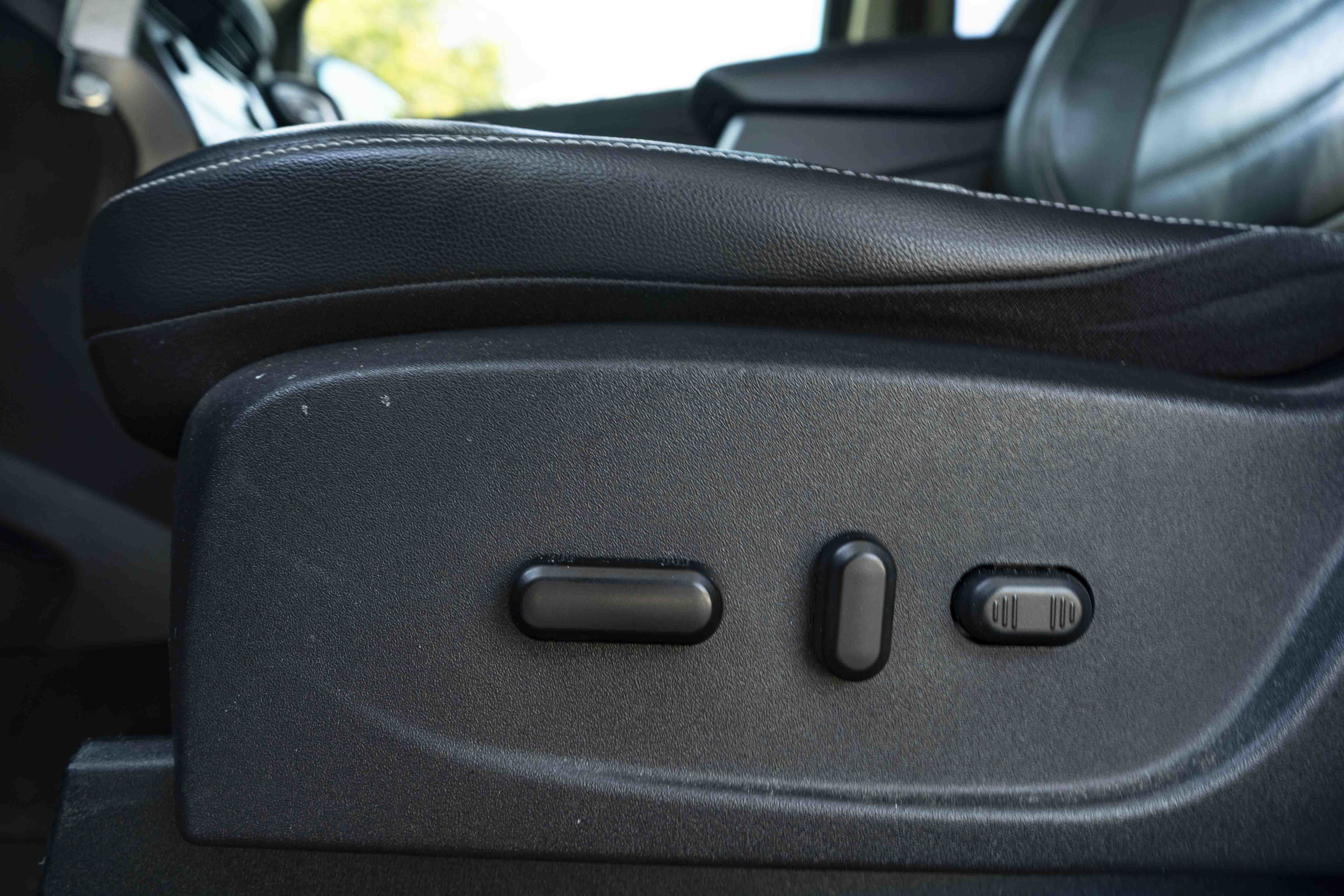 Used 2018 Ford Escape SEL FWD image 39