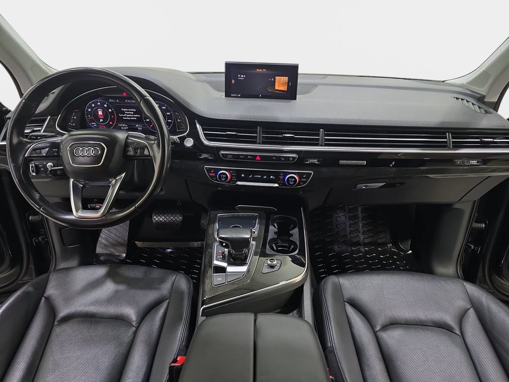 Used 2017 Audi Q7 3.0T Prestige w/ Prestige Package AWD/4WD image 10