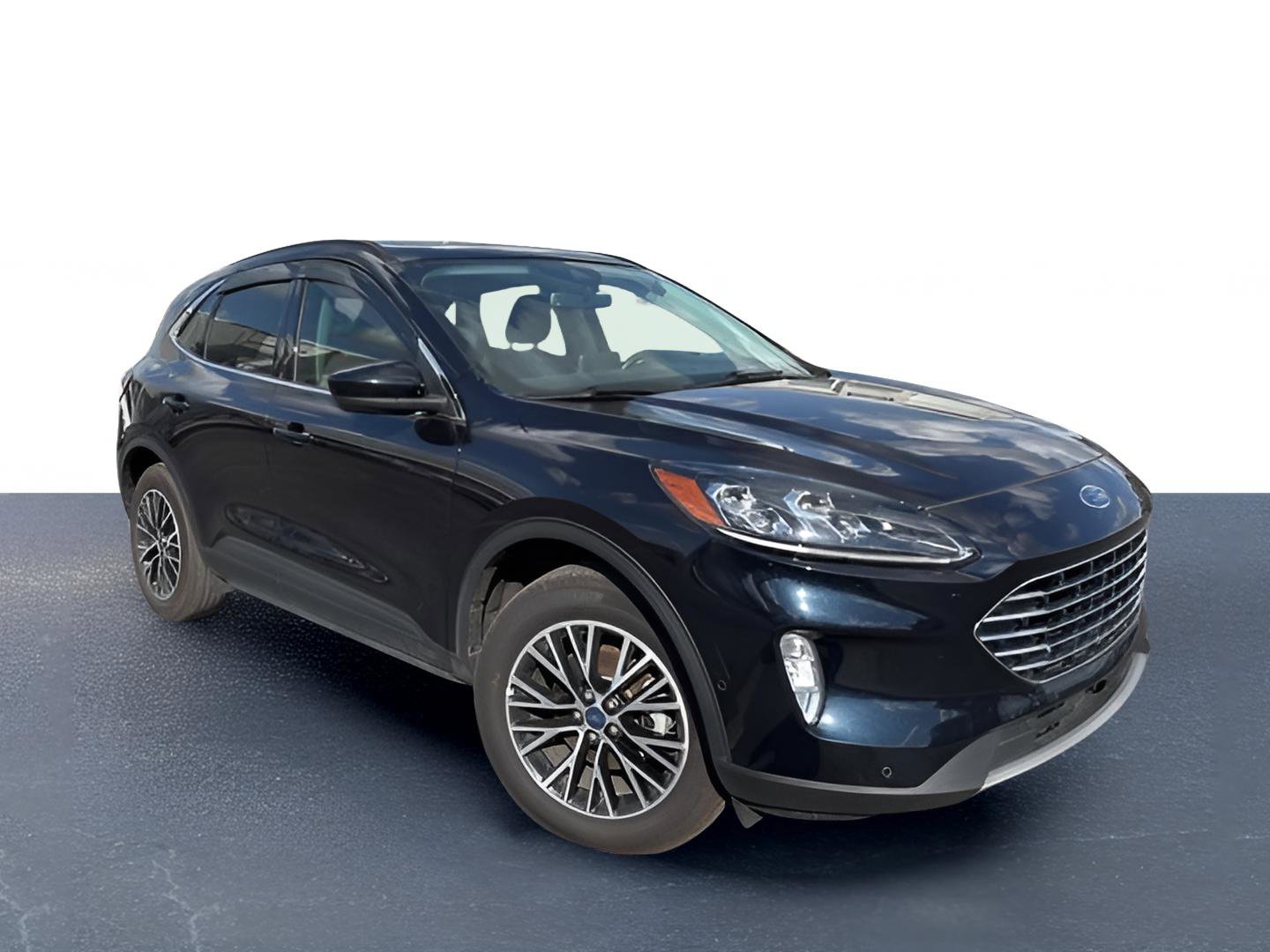 Used 2021 Ford Escape Titanium w/ Titanium Premium Package image 3