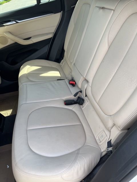 Used 2017 BMW X1 xDrive28i image 10