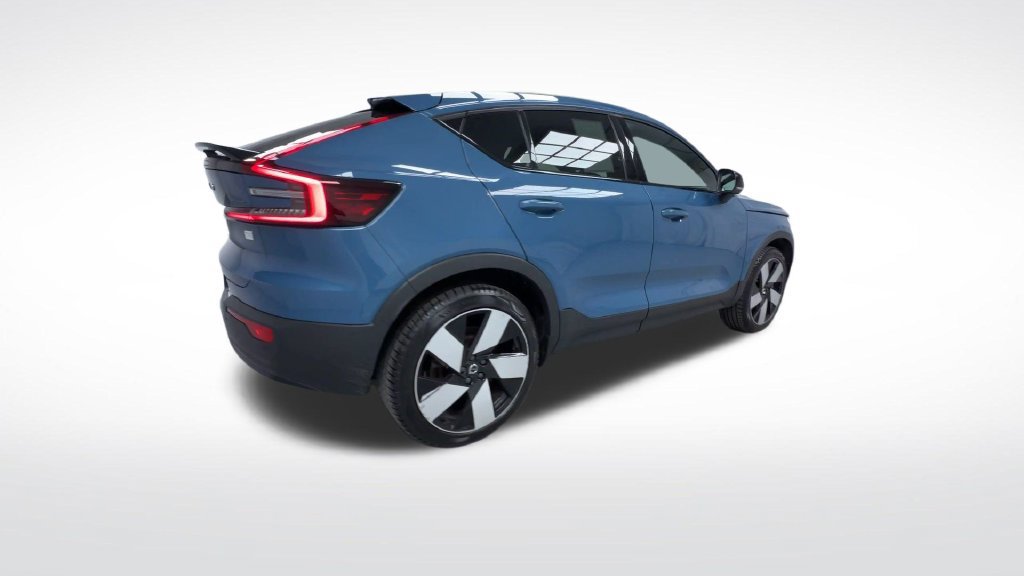 Used 2023 Volvo C40 P8 Recharge Ultimate AWD/4WD image 8
