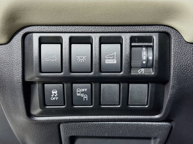 Certified 2022 Subaru Ascent Touring AWD/4WD image 12