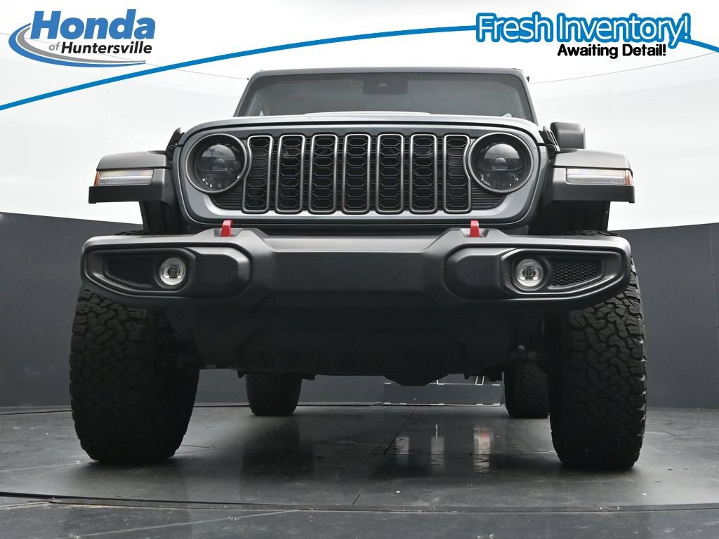 Used 2025 Jeep Wrangler Unlimited Rubicon AWD/4WD image 27