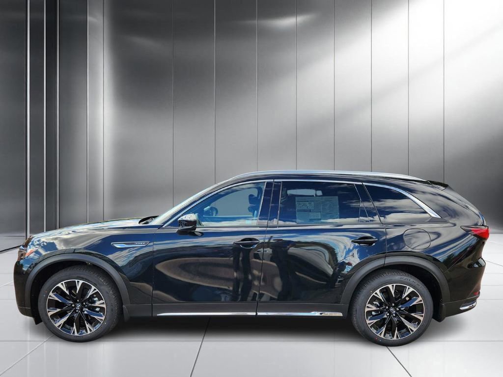 New 2025 MAZDA CX-90 Plug-In Hybrid w/ Premium Plus image 31