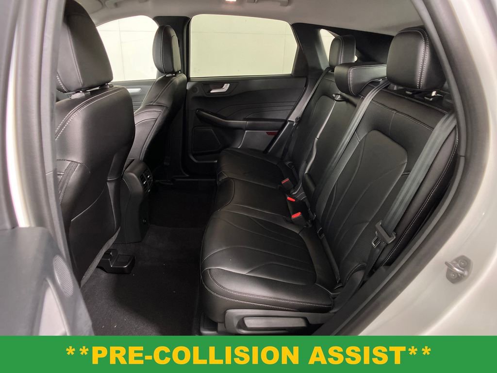 New 2026 Ford Escape SE w/ PHEV Premium Package FWD image 28