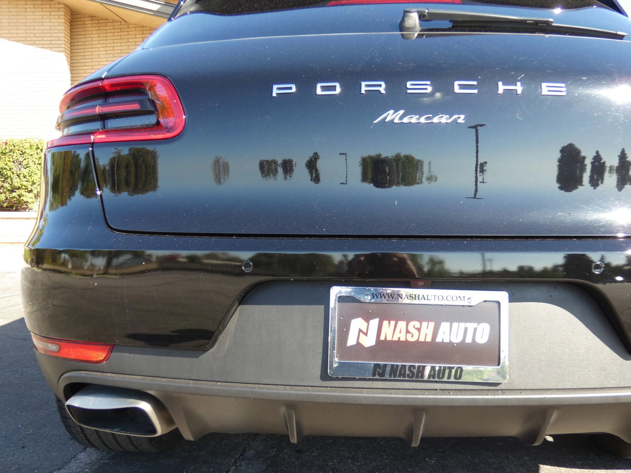 Used 2018 Porsche Macan Sport Edition image 11