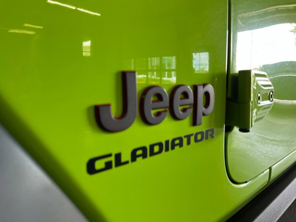 Used 2021 Jeep Gladiator Rubicon w/ Trailer Tow Package AWD/4WD image 18