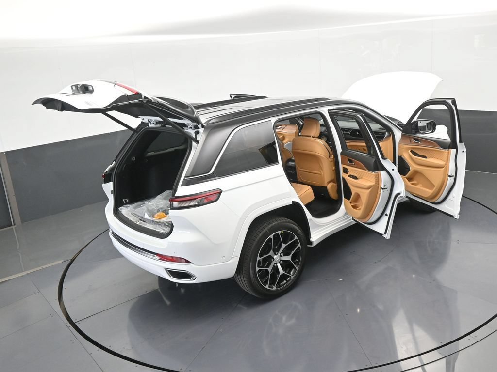New 2025 Jeep Grand Cherokee Summit AWD/4WD image 74