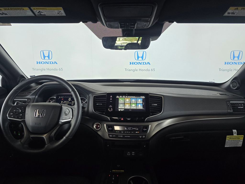 Used 2025 Honda Passport EX-L image 6