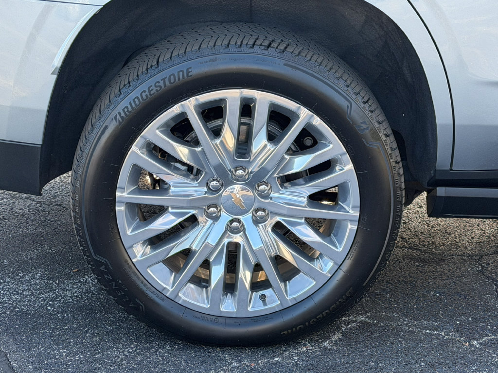 Certified 2025 Chevrolet Tahoe Premier AWD/4WD image 13