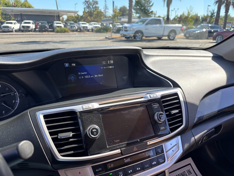 Used 2014 Honda Accord EX-L image 12