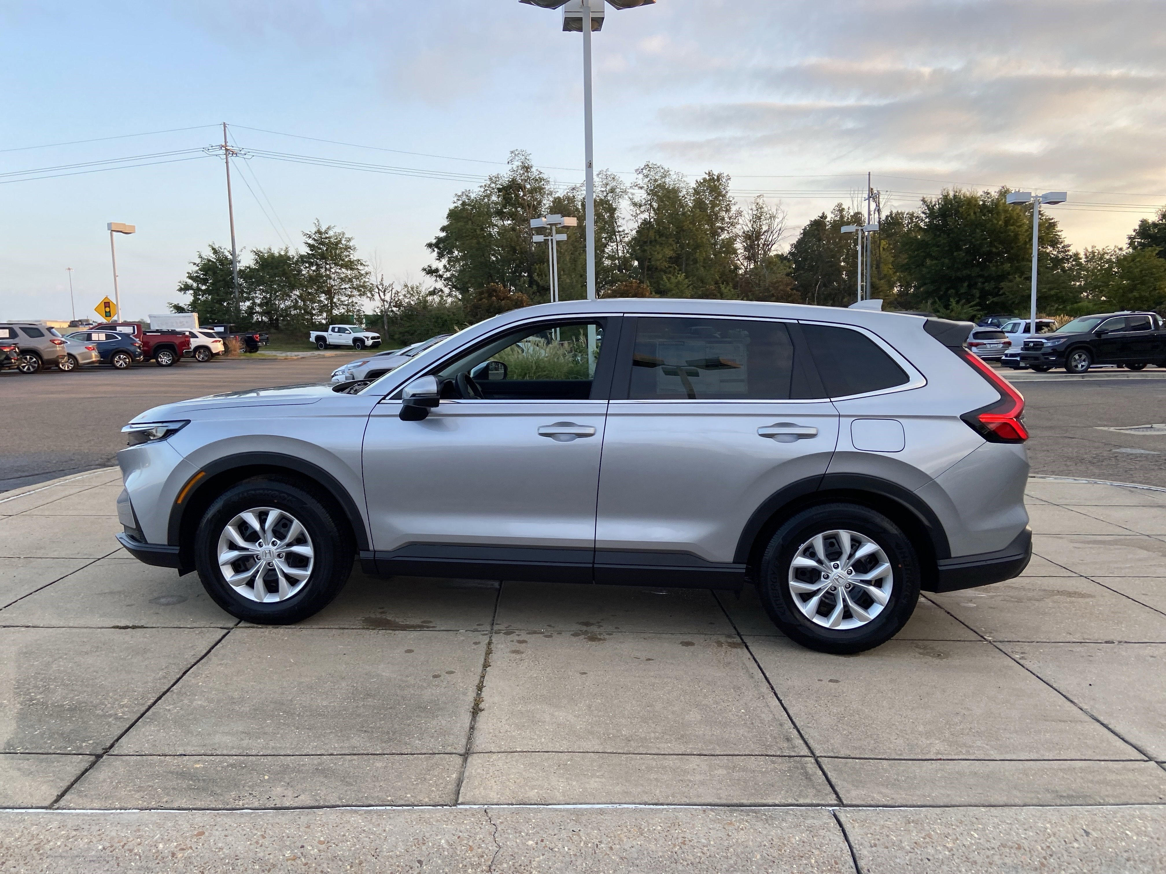 New 2026 Honda CR-V LX image 6