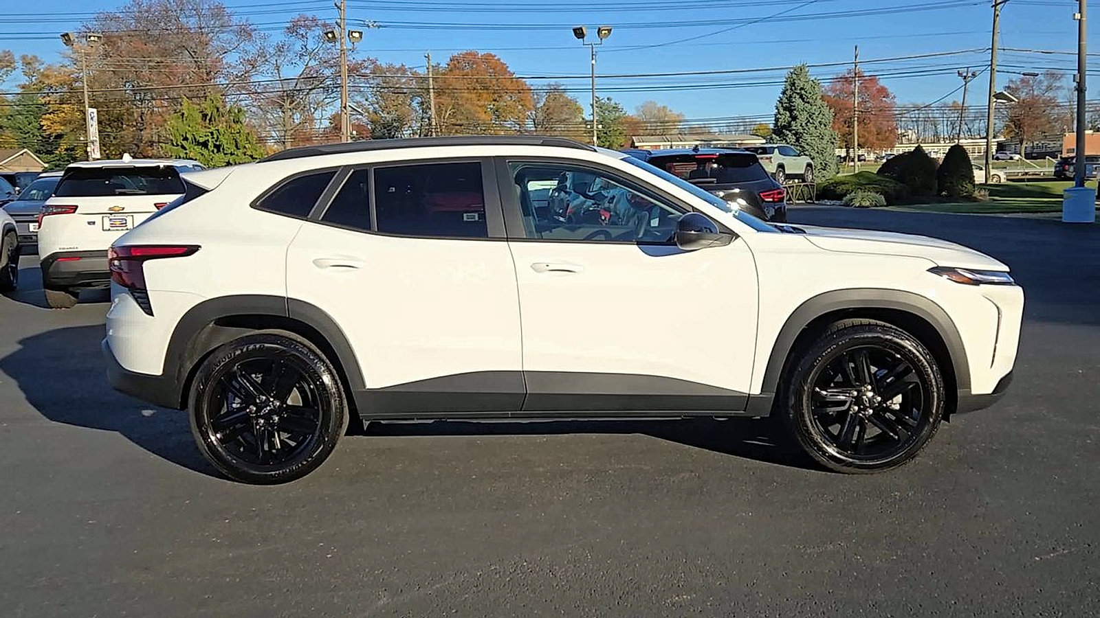 New 2025 Chevrolet Trax ACTIV w/ Sunroof Package image 5