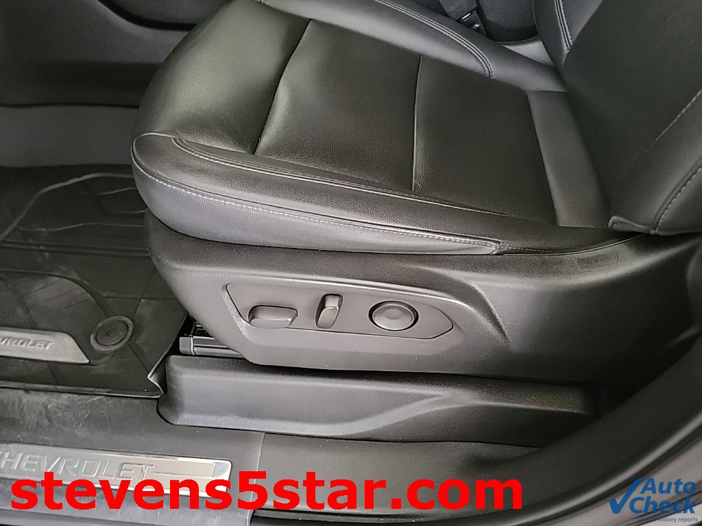 Used 2022 Chevrolet Tahoe LT w/ Luxury Package image 13