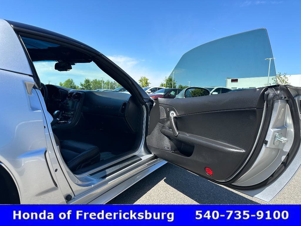 Used 2011 Chevrolet Corvette Grand Sport w/ Preferred Equipment Group RWD image 32