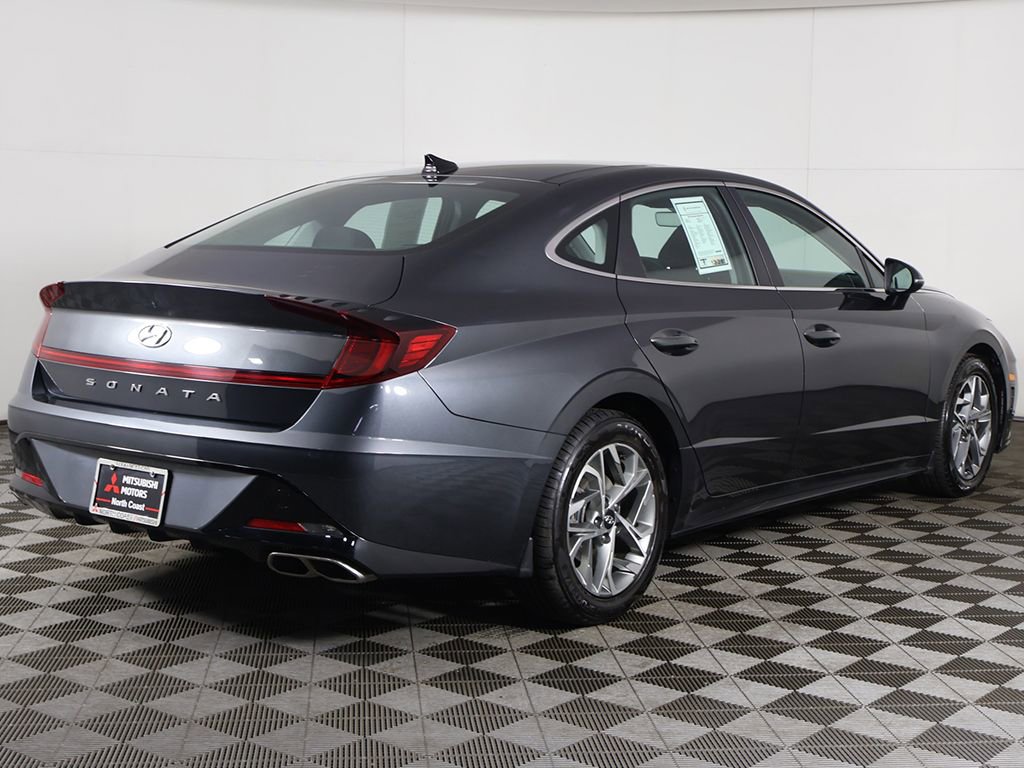 Used 2023 Hyundai Sonata SEL w/ Convenience Package FWD image 11