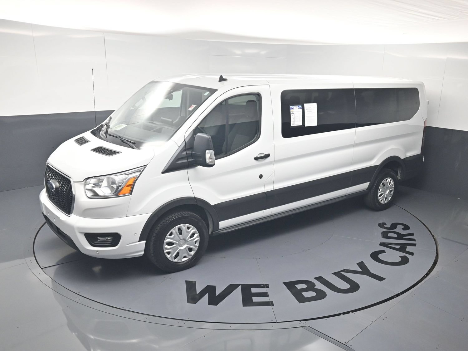 Used 2022 Ford Transit 350 XLT RWD image 30