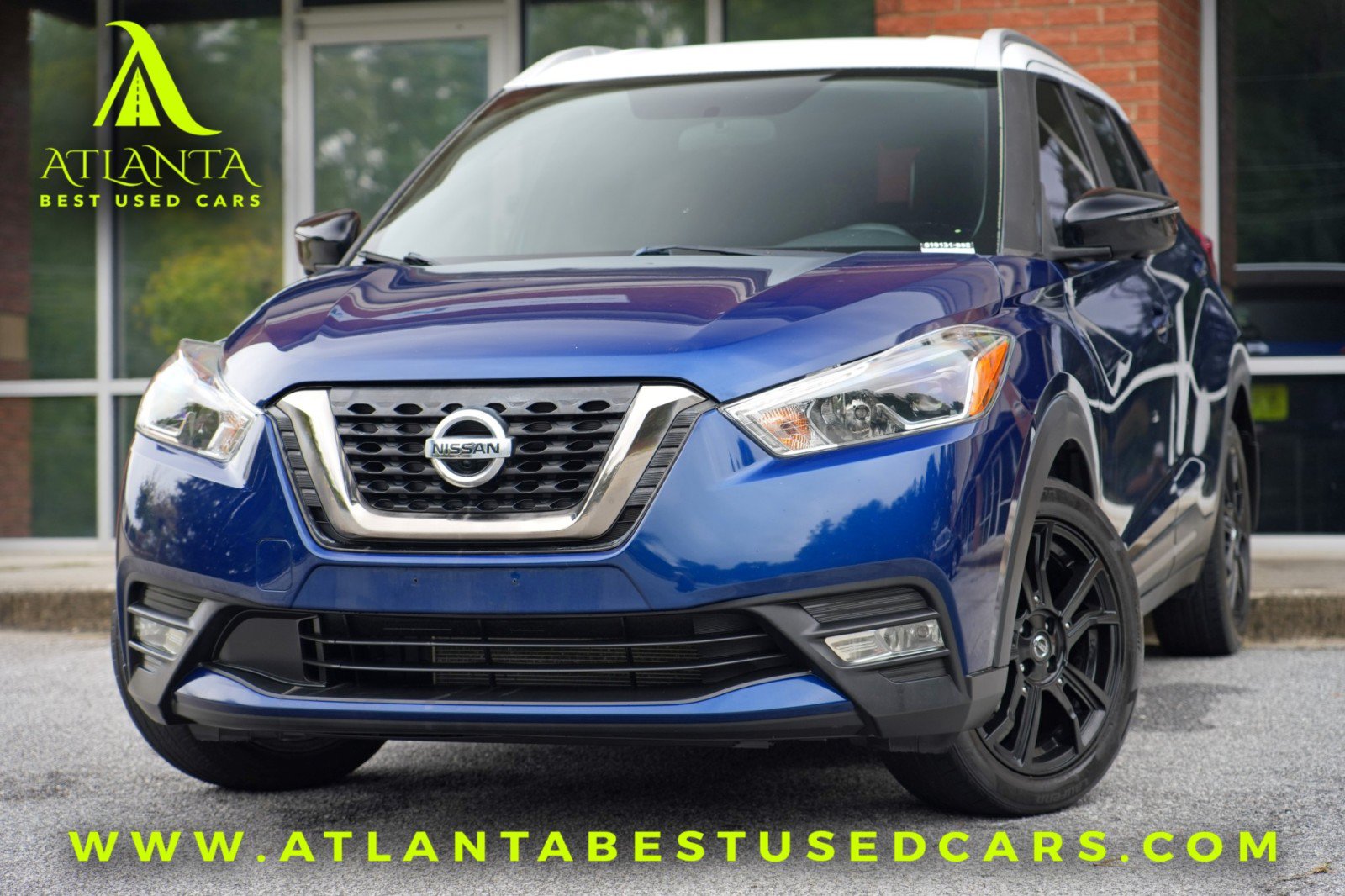 Used 2019 Nissan Kicks SR w/ SR Premium Package FWD image 1