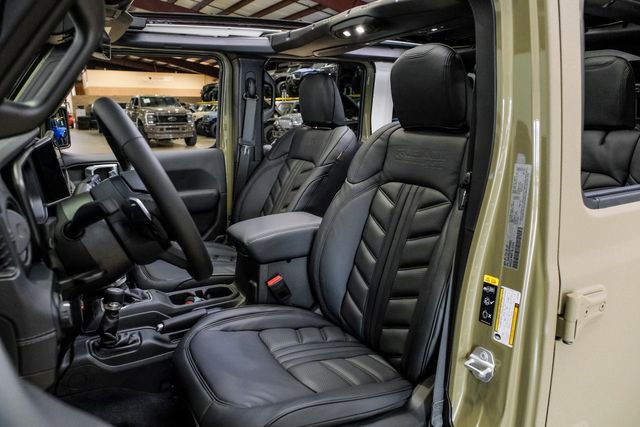 Used 2025 Jeep Wrangler Unlimited Rubicon 392 image 18