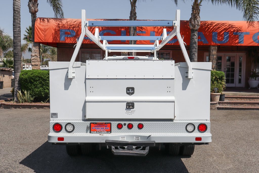 Used 2022 Ford F550 2WD SuperCab Super Duty image 8