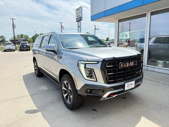 Used 2025 GMC Yukon XL AT4 Ultimate image 37