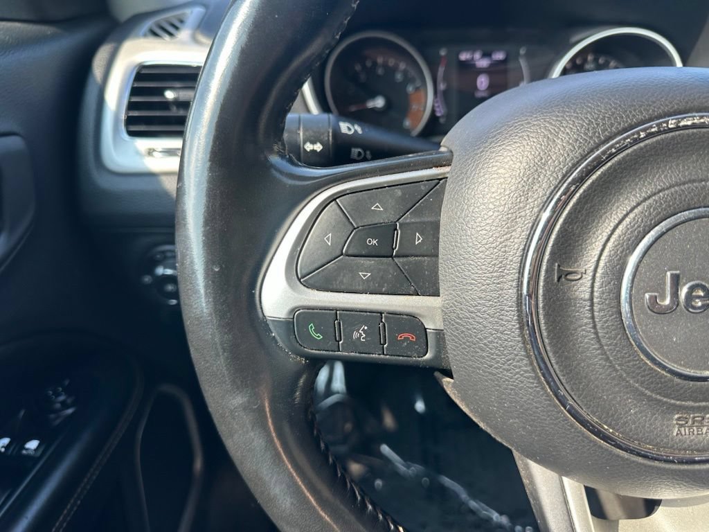 Used 2020 Jeep Compass Latitude w/ Cold Weather Group AWD/4WD image 24