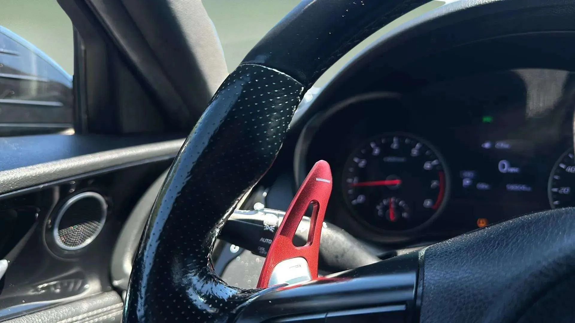 Used 2020 Kia Stinger GT-Line image 33