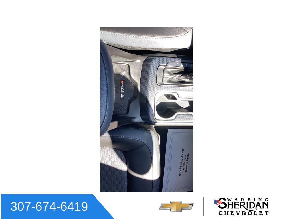 Used 2022 Chevrolet Colorado Z71 AWD/4WD image 16