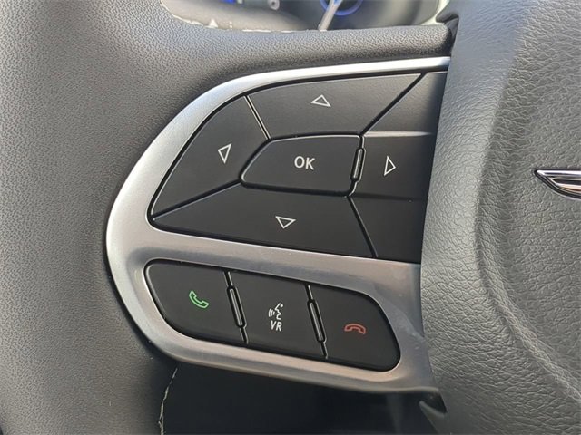 New 2026 Chrysler Voyager LX image 30