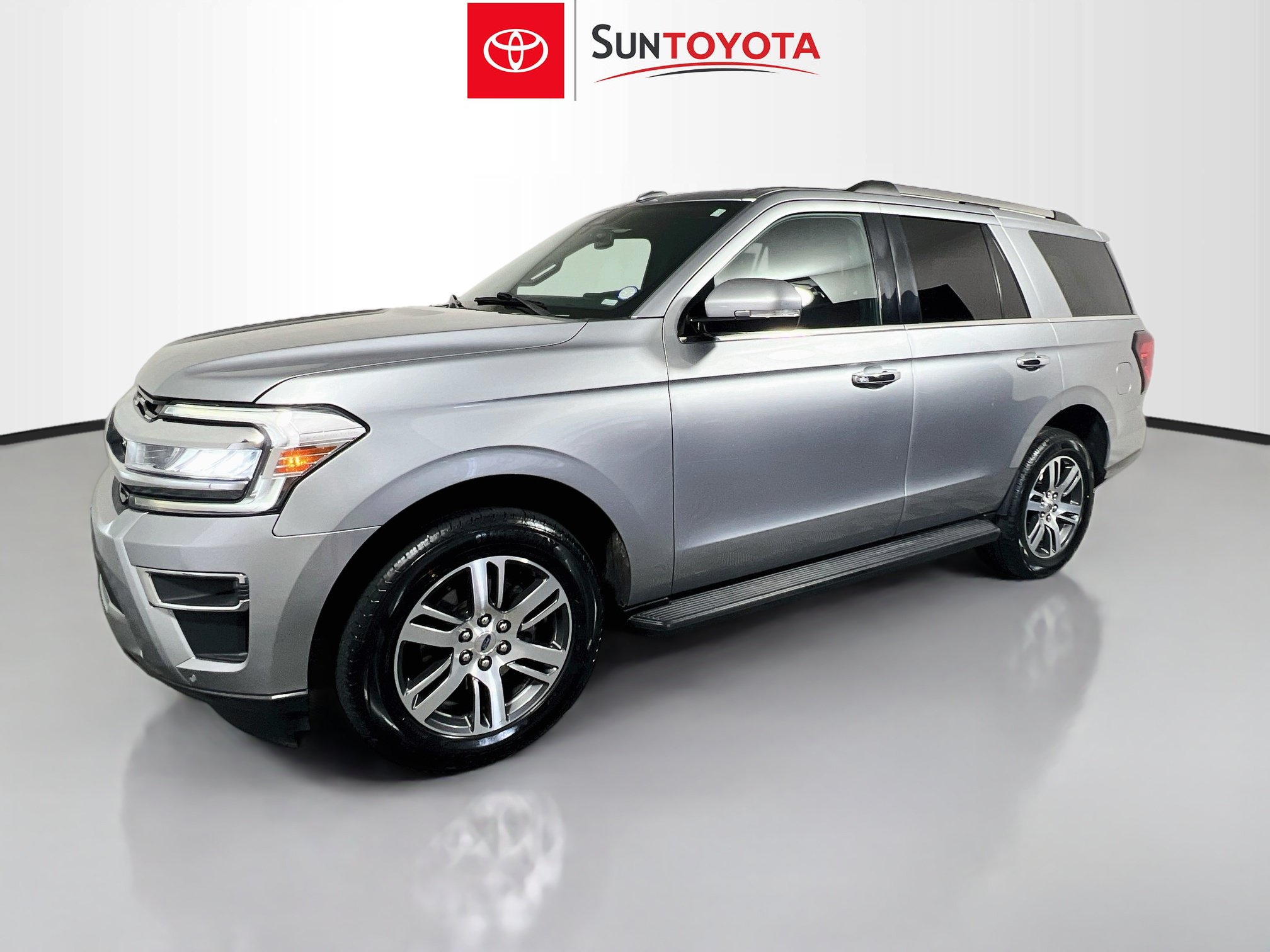 Used 2024 Ford Expedition Limited RWD image 9