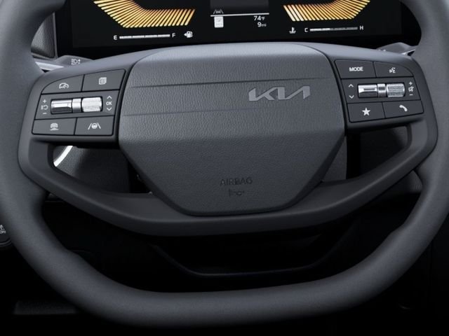 New 2026 Kia K4 FWD image 22