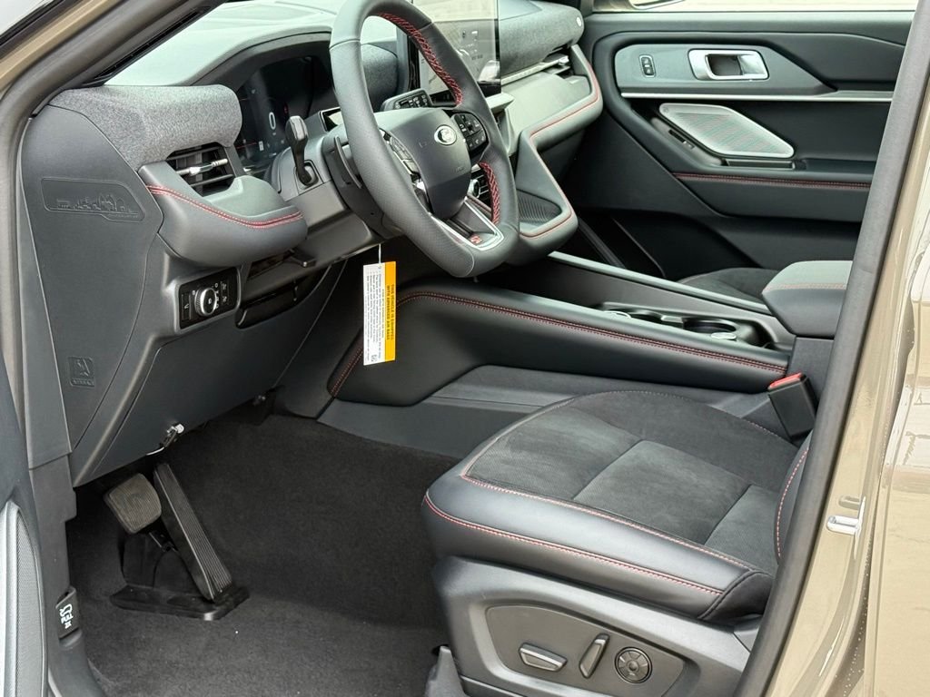 New 2026 Ford Explorer ST w/ Sun And Sound Package AWD/4WD image 5