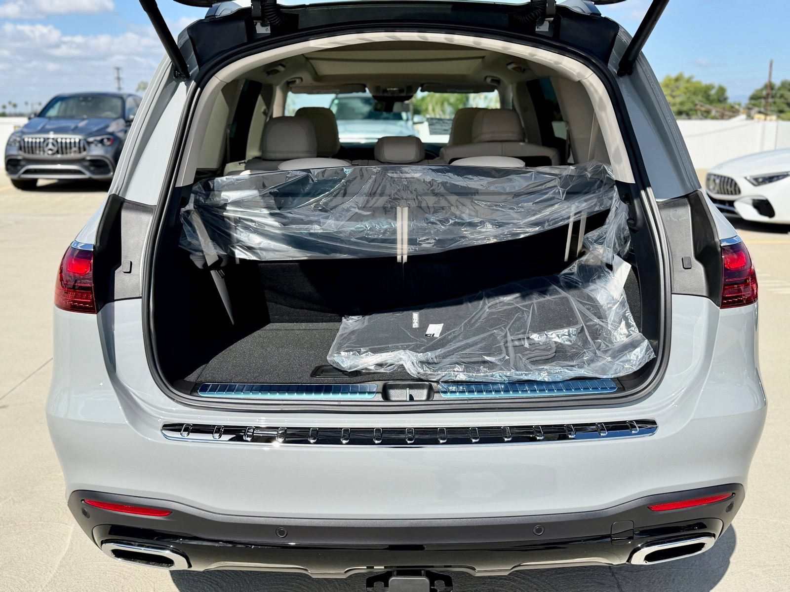 New 2026 Mercedes-Benz GLS 450 4MATIC image 13