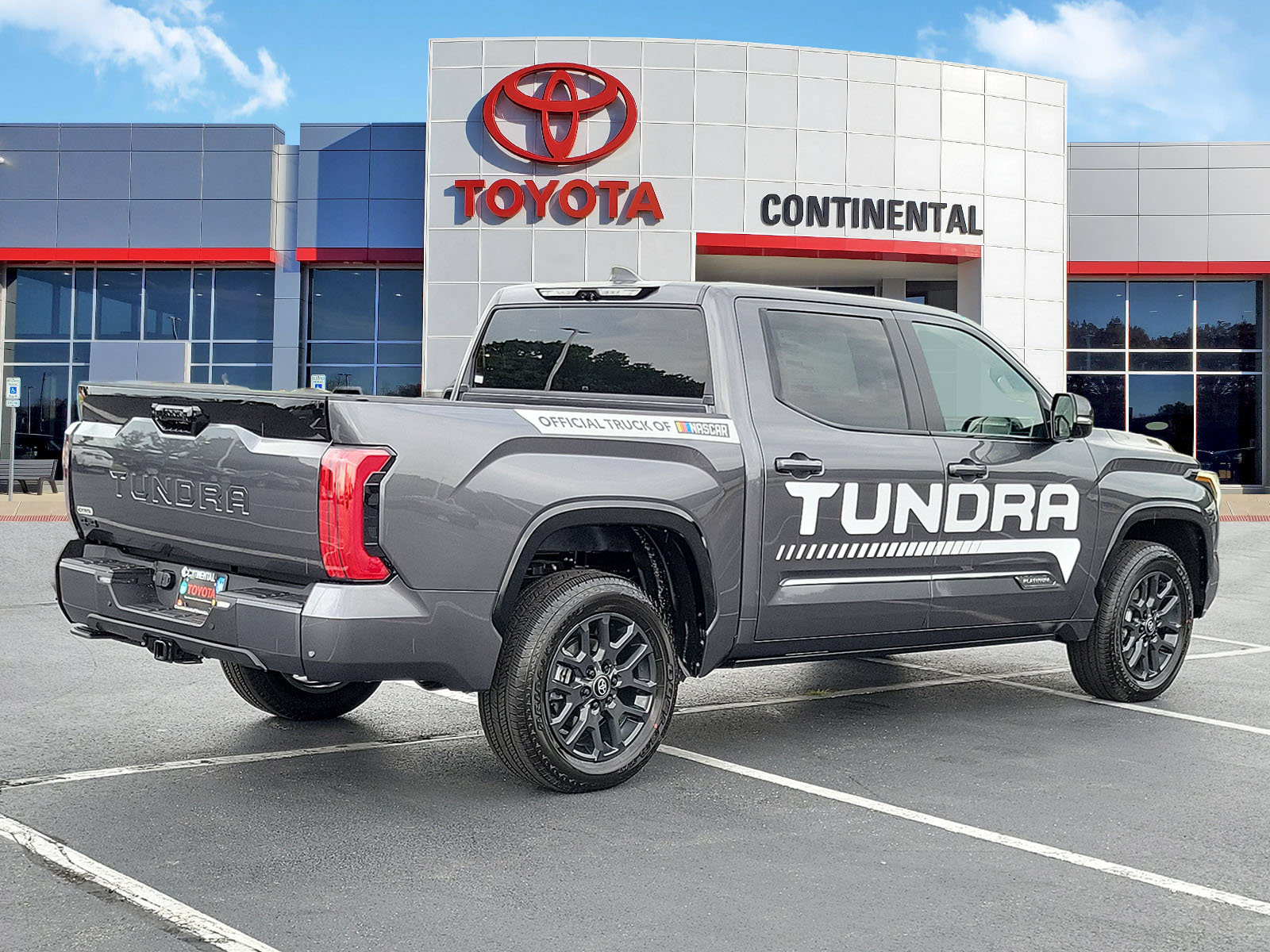 New 2026 Toyota Tundra Platinum AWD/4WD image 5